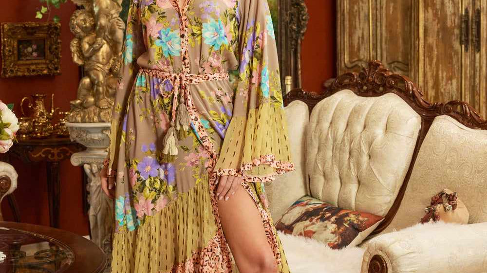 Embrace the Fall Boho Trend: A Guide to Bohemian Fashion for Autumn As the leaves turn to vibrant oranges, deep reds, and golden yellows, the Fall Boho Trend emerges as a favorite for fashion enthusiasts.