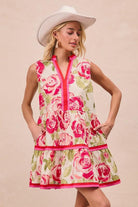 “Sleeveless floral tiered dress with pink rose print and pocket
