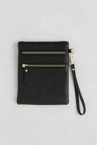  “Eco-friendly vegan leather crossbody purse with detachable straps”